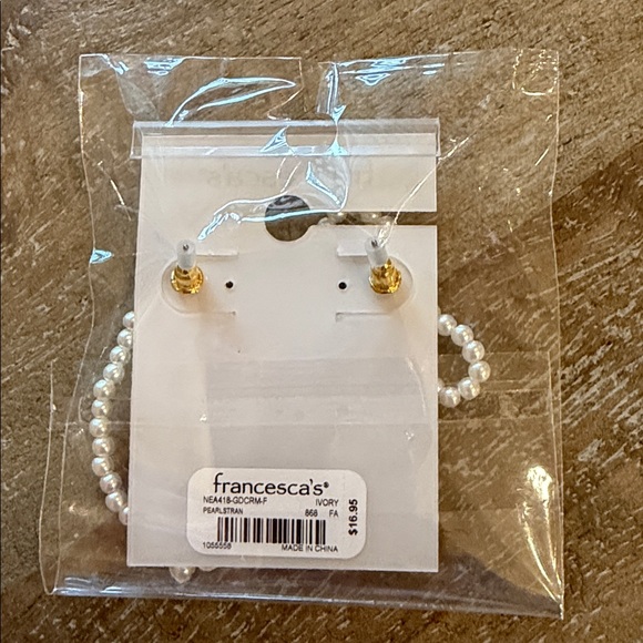 Francesca’s Pearl Bow Drop Earrings - Picture 5 of 5